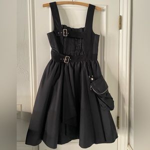 Marc by Marc Jacobs Dress. Avant Garde design. Detachable Bag. XS (fits like S).